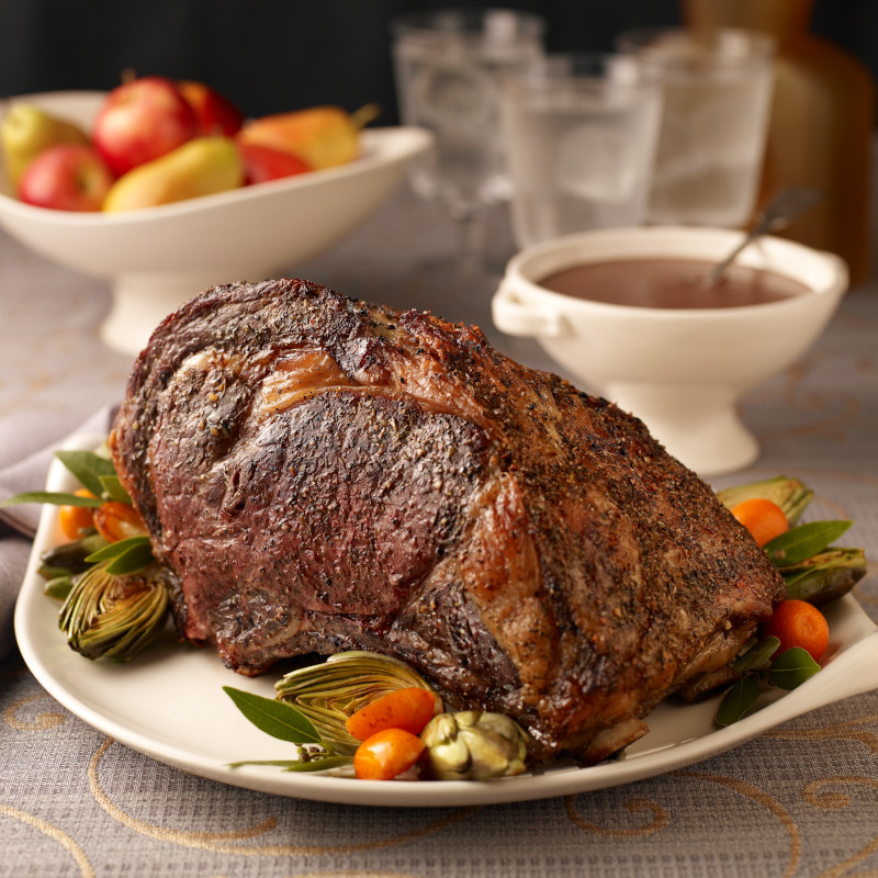 Herb-seasoned Rib Roast with Red Wine Pan Sauce